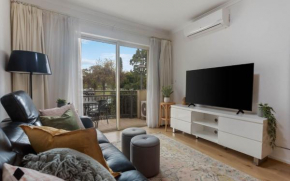 Carrington Views,3 Bedrooms, CBD, Parking, Adelaide